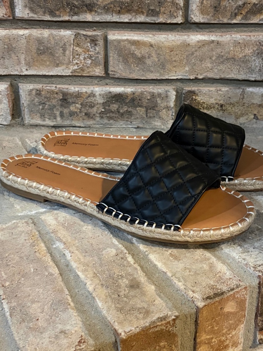 Time and Tru Black Quilted Leather Espadrille Slides